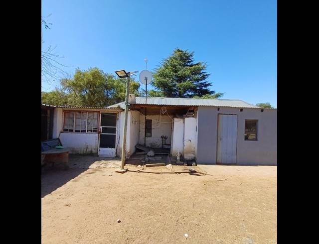 25,696M² SMALLHOLDING FOR SALE IN COOPERVILLE